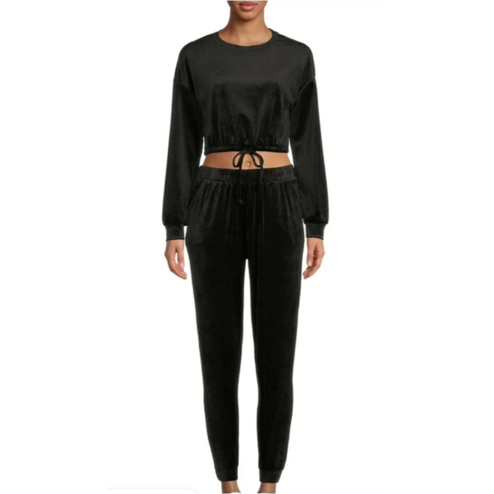 No Boundaries | Cropped Top and Joggers Velour Set - 2-Piece